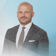  Volkan Genc Finanzberater Frankfurt am Main