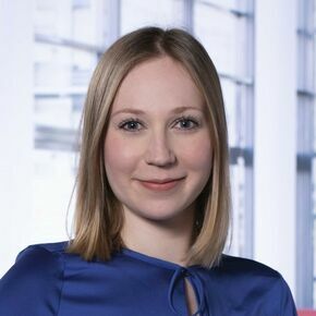  Elisabeth Zavialov Finanzberater Köln