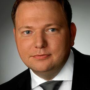  Dennis Hahn Finanzierungsvermittler Berlin