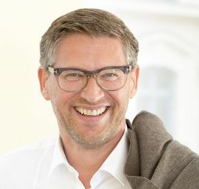 Dr. Jörg Zelgert Finanzberater München