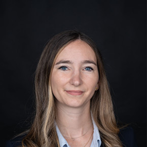  Samantha Back Finanzberater Aschaffenburg