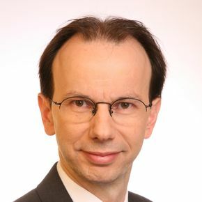  Ulrich Schütz Finanzberater Düsseldorf