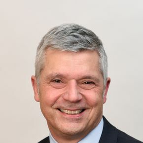  Jochen Schmezer Finanzberater Leimen