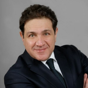 Foto  Omid Safaie
