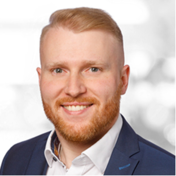  Dmitriy Leibert Finanzberater Bayreuth