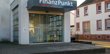 Taunus Sparkasse - FinanzPunkt Hofheim-Langenhain - Termine nach Vereinbarung Wallauer Straße 4, Hofheim am Taunus