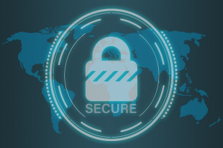 für Freiberufler und Unternehmer: Schutz vor Cyberrisiken