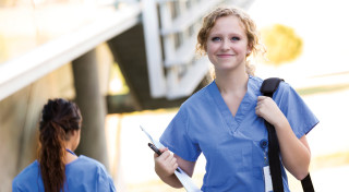 Förderprogramm für MedizinstudentInnen