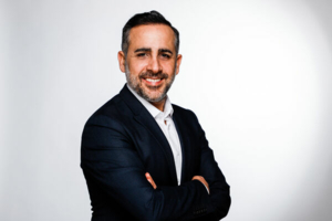 Foto  Kambis Eishabadi