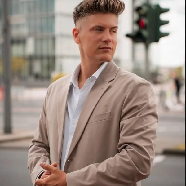  Justin Velle Immobilienkreditvermittler Köln