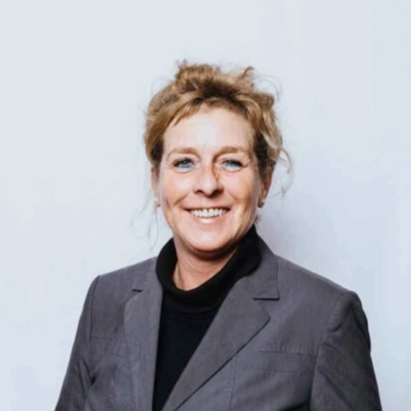  Anette Chadrawan-Sauer Spezialist für private Finanzanalyse DIN 77230 Neuenstein (Hessen)