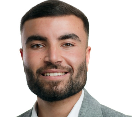  Smo Tamoev Immobilienkreditvermittler Husum