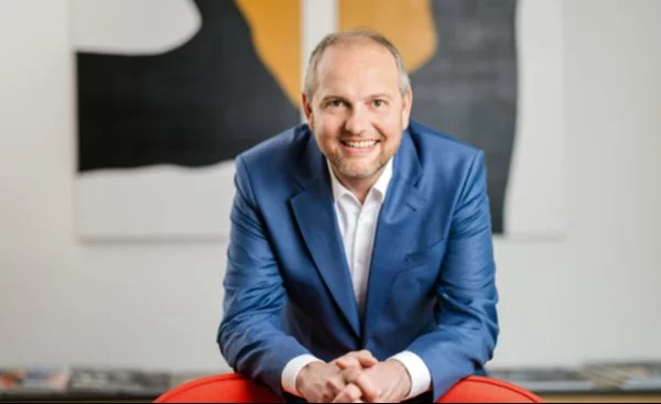  Dennis Buchmann Vermögensberater Hamburg