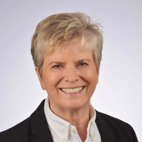  Petra Schmitt Finanzierungsvermittler Würzburg