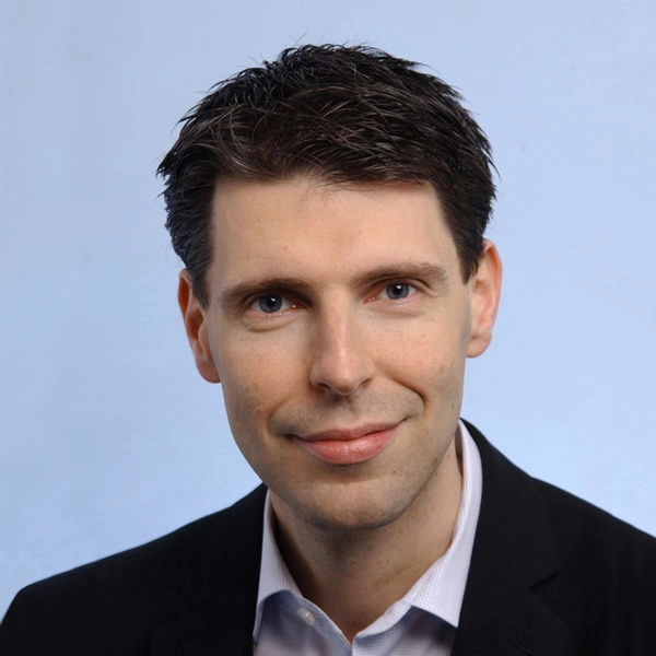  Leon Gaitanidis Finanzberater Bonn