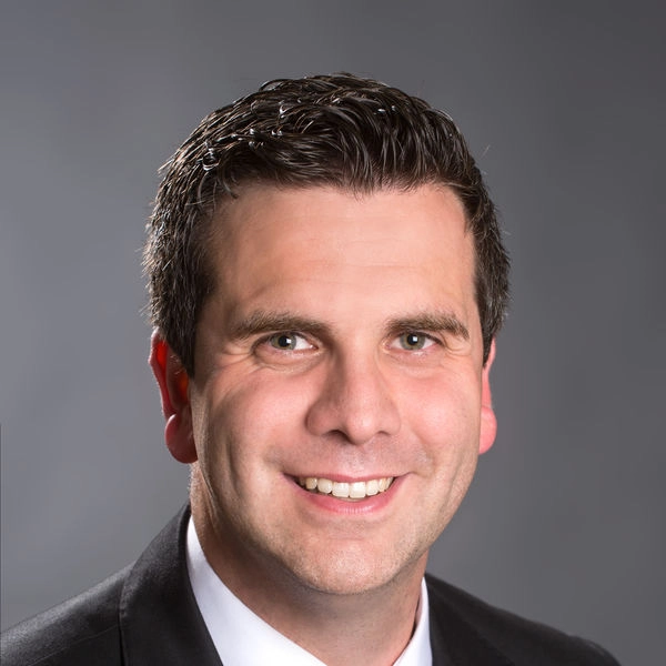  Cengiz Özcan Finanzberater Krefeld