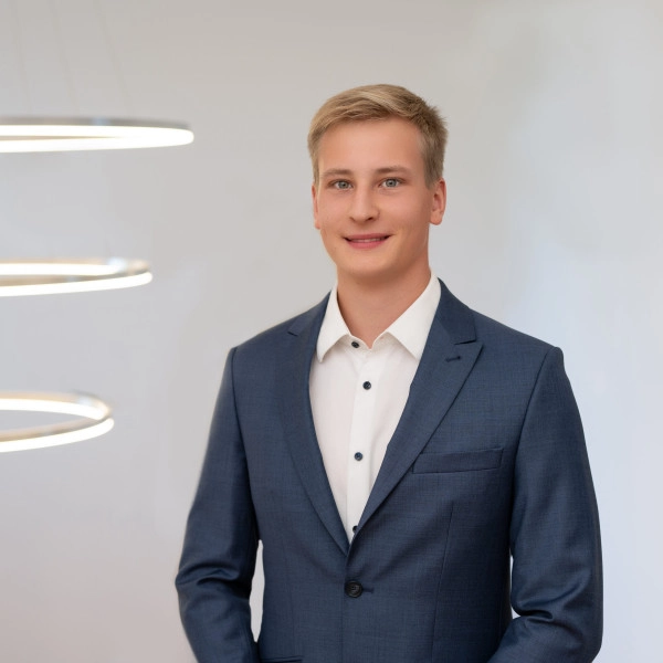  Leopold Böhmer Finanzberater Leipzig