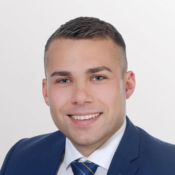  Lorenz Pohl Immobilienkreditvermittler Hameln