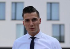  Dennis Macias Finanzierungsvermittler Heidenheim