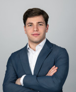  Teoman Özcelik Immobilienkreditvermittler Kleinmachnow