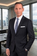  Alexander Peter Neuber Finanzberater München
