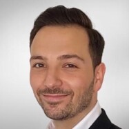  Narek Badaljan Finanzberater Pinneberg