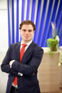  Dennis Frackowiak Finanzberater Wuppertal