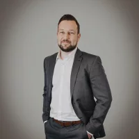 Profilfoto von Dennis Mackowiak