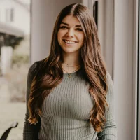 Profilfoto von Angelina Stern