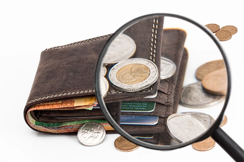 "Versteckte Kosten in Finanzprodukten"