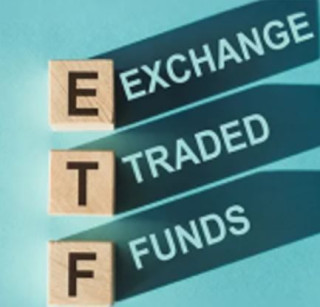 ETFs in der Altersvorsorge: ist ein Depot besser als eine fondsgebundene Rentenversicherung?