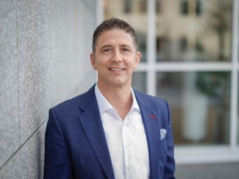 „Die Zukunft gehört Menschen, die Technologie klug und empathisch einsetzen“