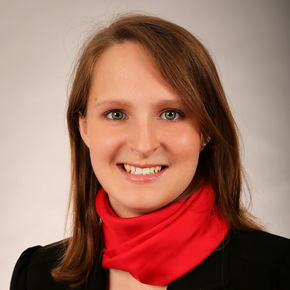 Julia Webler Julia Webler Bankberater Flörsheim am Main