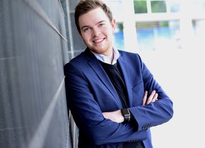 Maximilian Hombrink Maximilian Hombrink Finanzberater Magdeburg