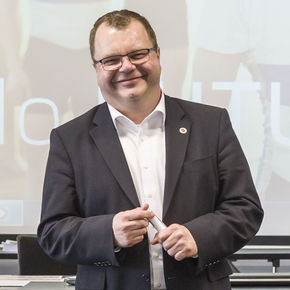 Frank Knopker Finanzberater In Nordhorn Whofinance