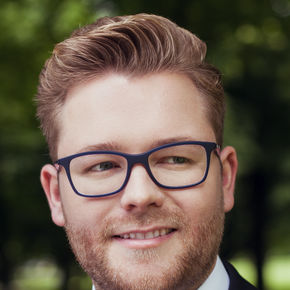 Henrik Schüßler Henrik Schüßler Vermögensberater Hamburg