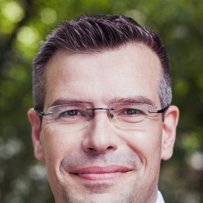 Colin Binnenbruck Colin Binnenbruck Vermögensberater Köln