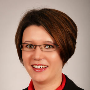 Christina Lang Christina Lang Bankberater Hochheim am Main