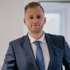 Benjamin Schuster Benjamin Schuster Finanzierungsvermittler Paderborn