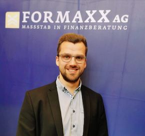 Andreas Rezlav Andreas Rezlav Finanzberater Eschenburg