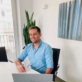 Martin Blaton (B.Sc.) Martin Blaton (B.Sc.) Finanzberater Düsseldorf