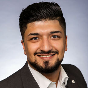 Hamun Hama Hamun Hama Finanzberater Köln