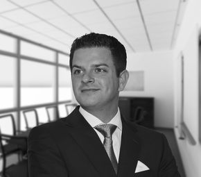  Michel Vila Costas Finanzberater Ellerbek